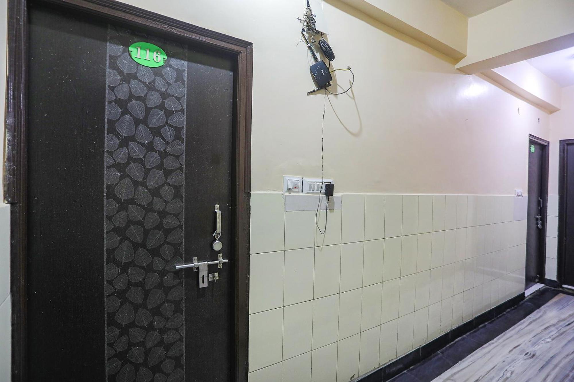 Fabexpress Kanha Dham Kanpur Exterior photo